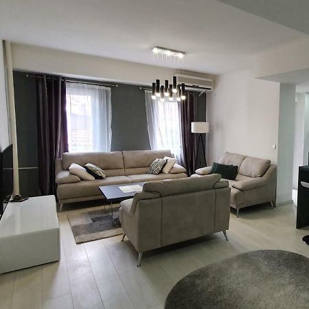 City Center Apartment Скопие Екстериор снимка