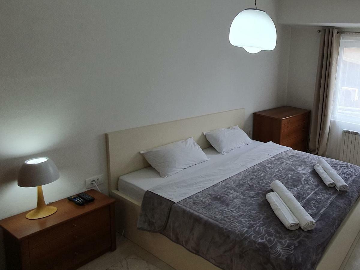 City Center Apartment Скопие Екстериор снимка