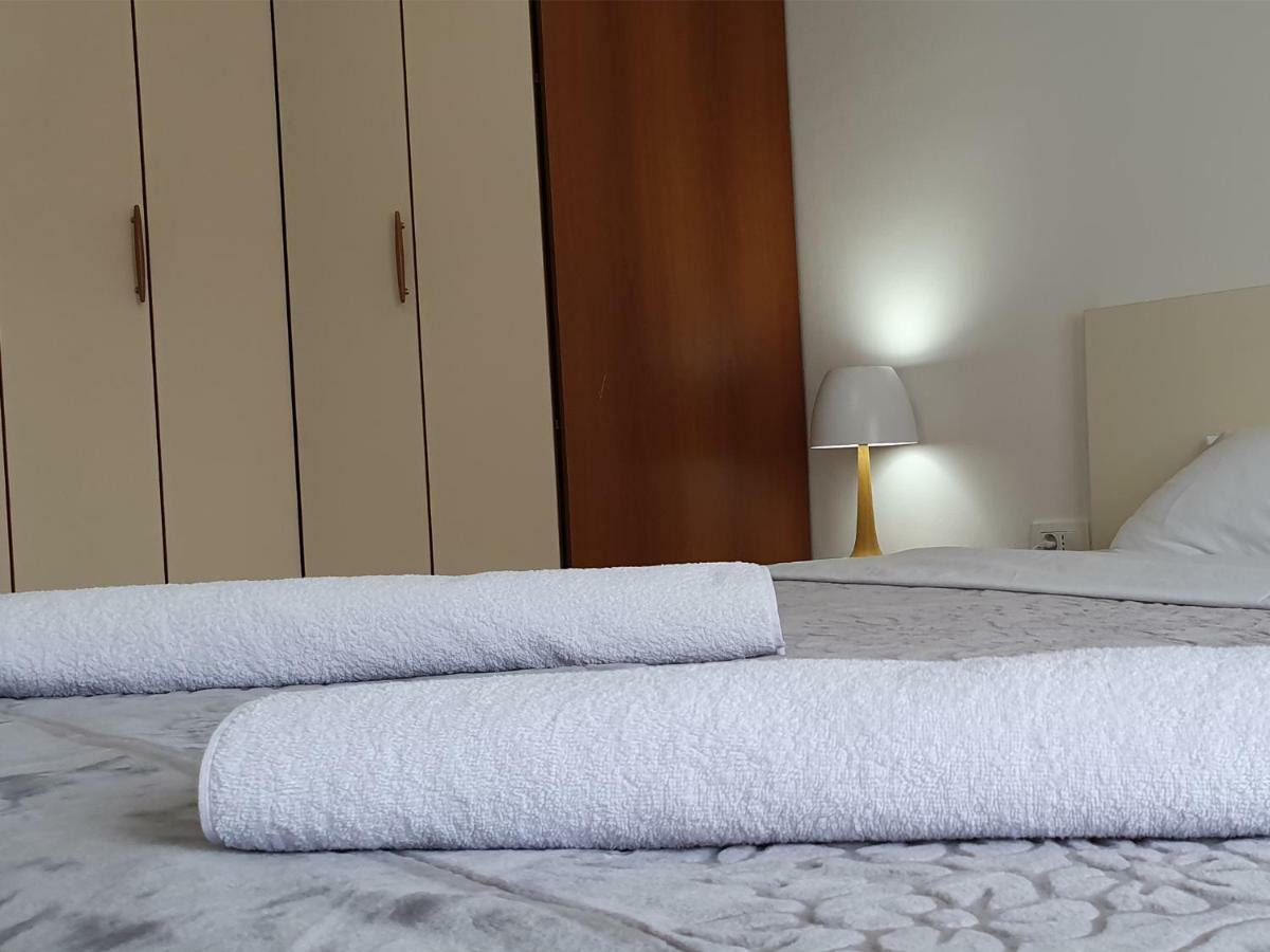 City Center Apartment Скопие Екстериор снимка
